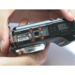 Замена задней крышки Nikon Coolpix 7900